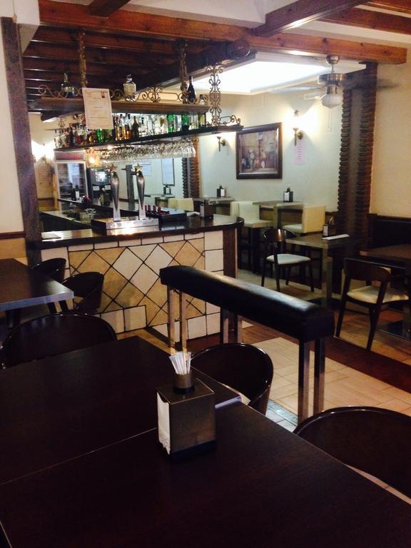 Hotel El Mano Huéscar Zewnętrze zdjęcie
